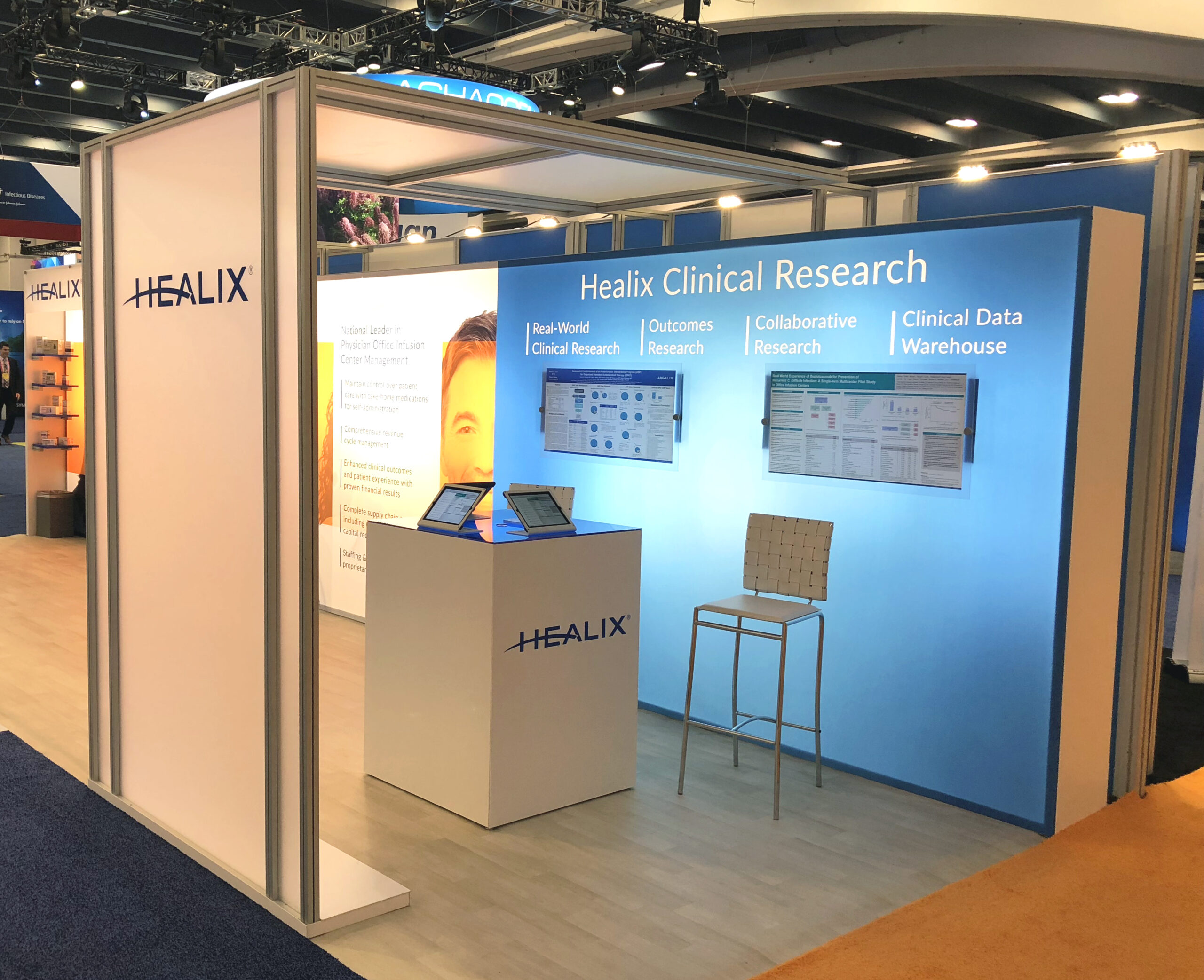 200914_IDWeek2018_Booth-Pic-2